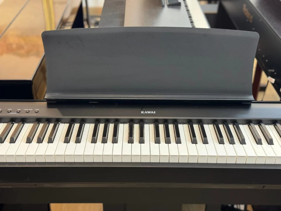KAWAI ES110 B - Elite Piano