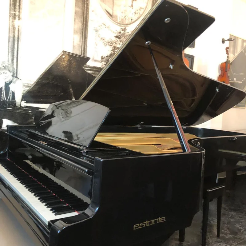Đàn piano Estonia Estonia L274 Concert Grand – Chi tiết bàn phím
