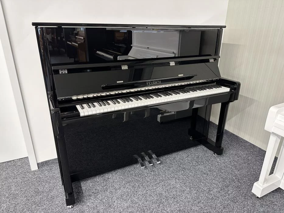 FEURICH 122 Universal (Black Polished - Chrome) - Elite Piano