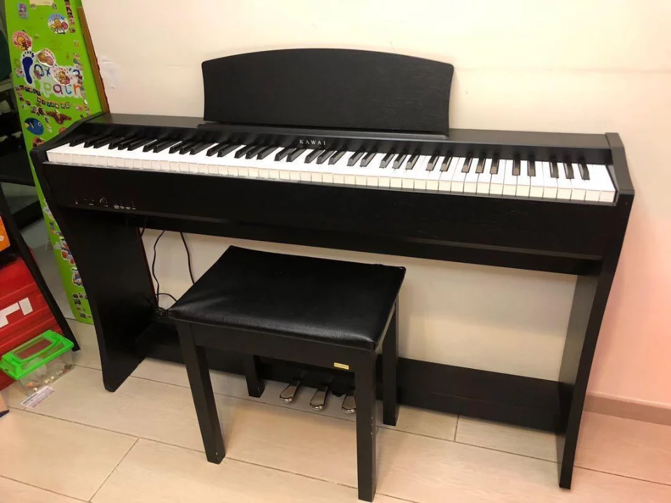 KAWAI CL26 - Elite Piano