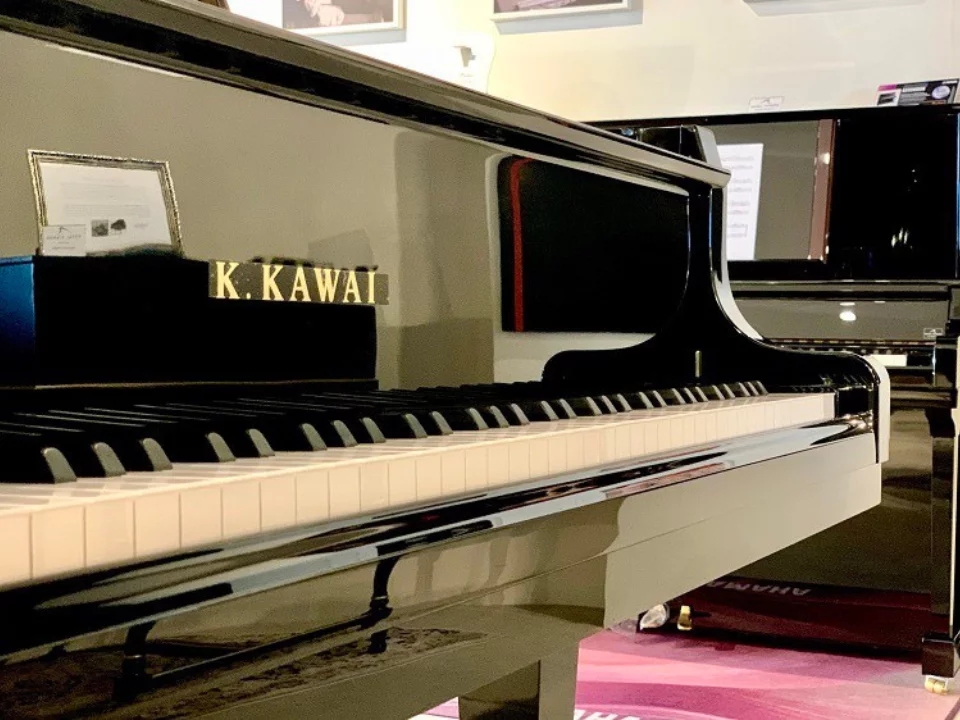KAWAI GL40 - Elite Piano