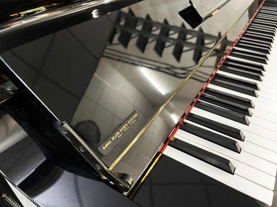 KAWAI K60 - Elite Piano