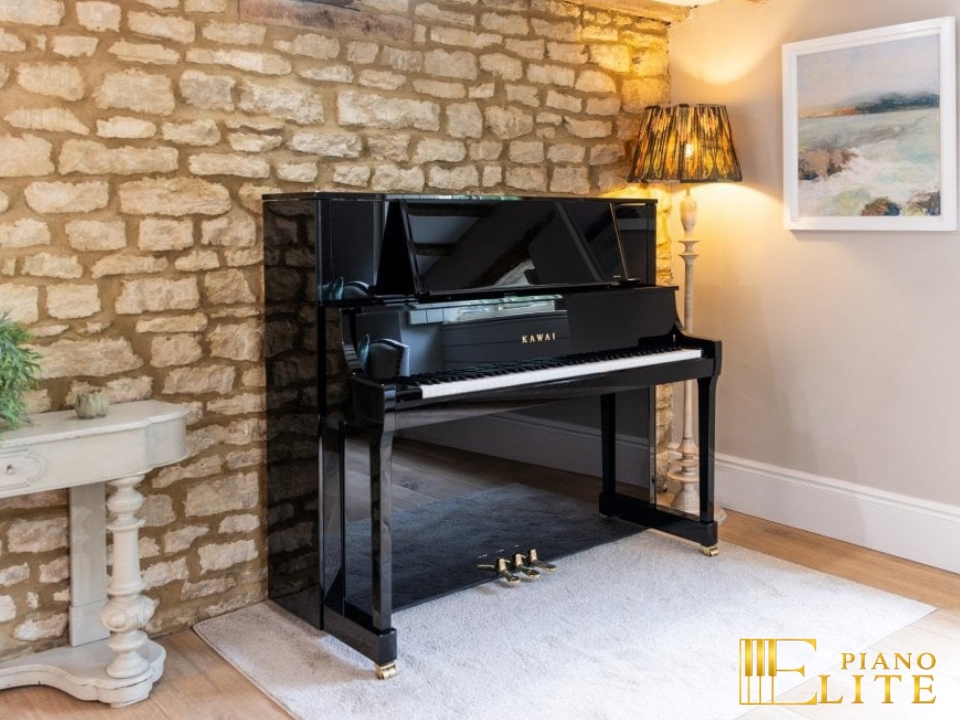 KAWAI K-700