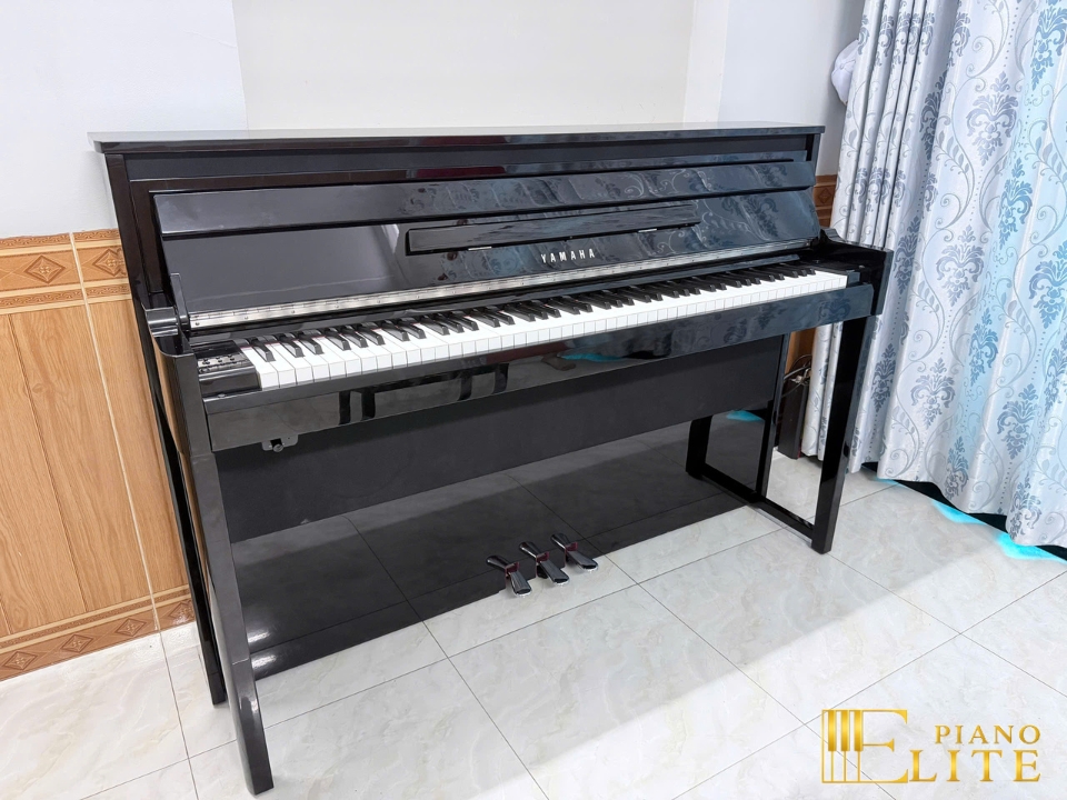 YAMAHA NU1 PE