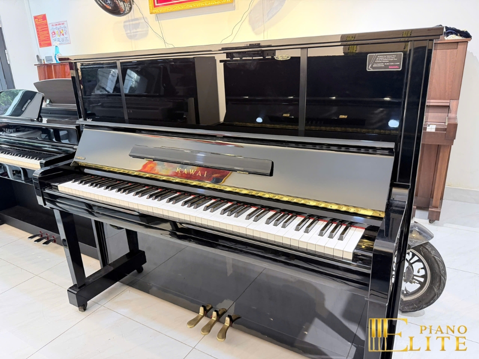 KAWAI KU30 - Elite Piano