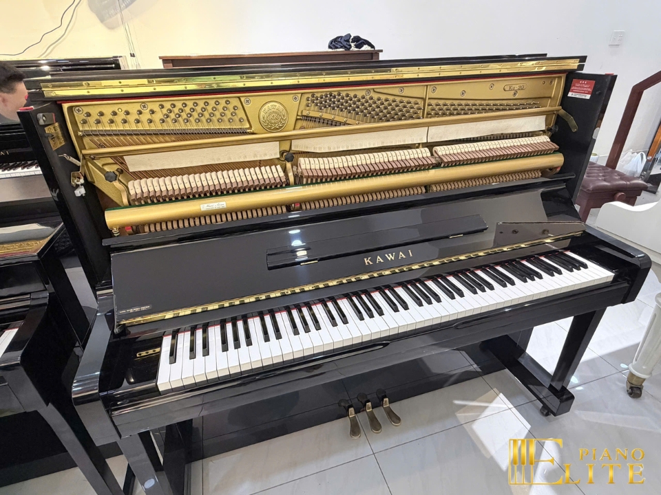 KAWAI KU30 - Elite Piano