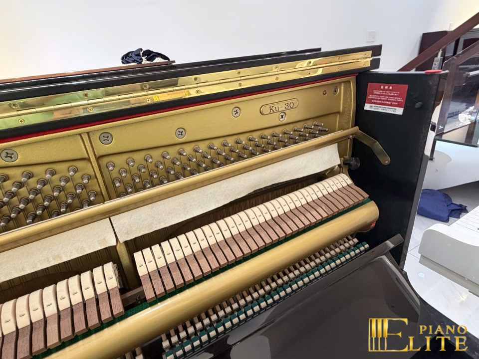 KAWAI KU30 - Elite Piano