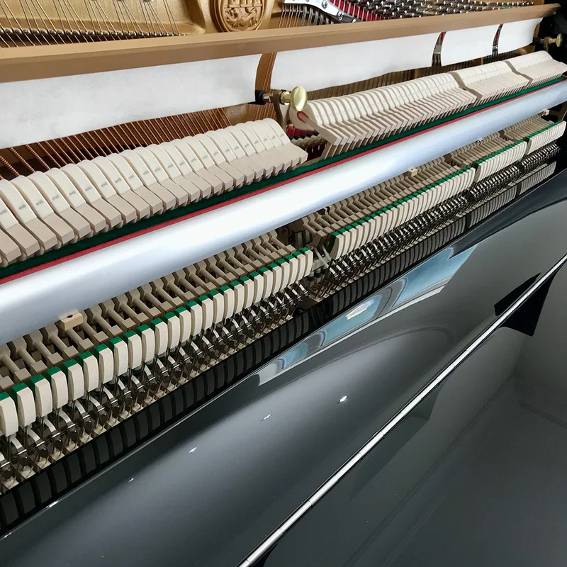 Đàn piano Ritmüller Ritmuller UHX126 – Chi tiết bàn phím