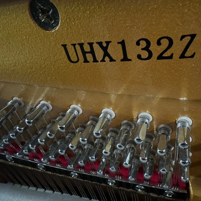 Review Ritmuller UHX132 – Hình ảnh thực tế tại showroom Elite Piano