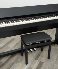 ROLAND F701 CB (USED)