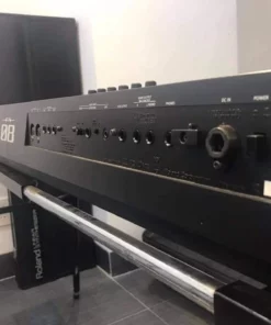 ROLAND FA-08