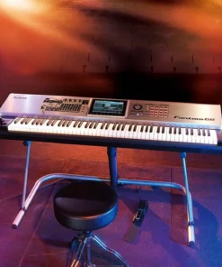 ROLAND FANTOM G8