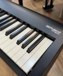ROLAND FP-30X BK (USED)