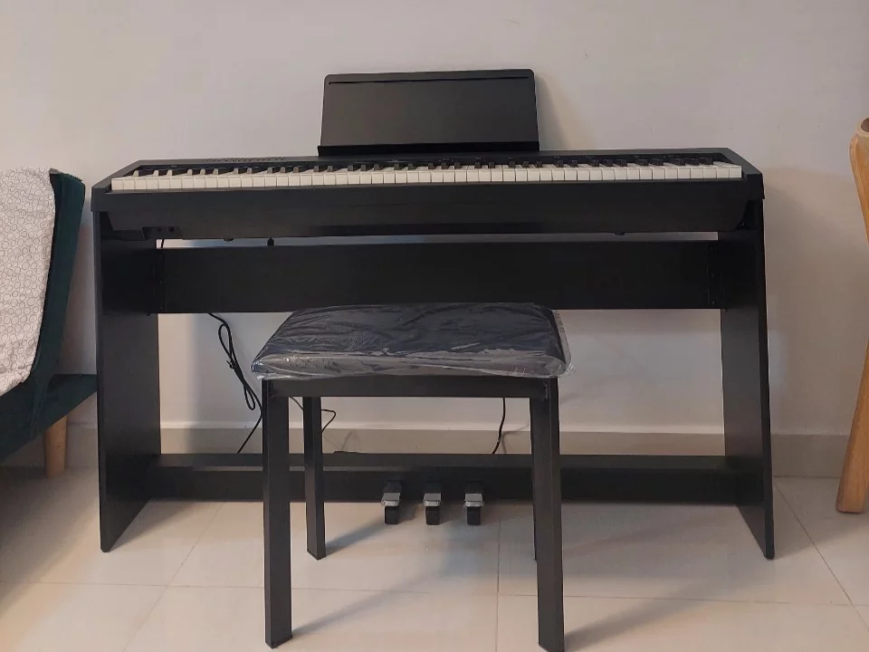 ROLAND FP-30X BK - Elite Piano