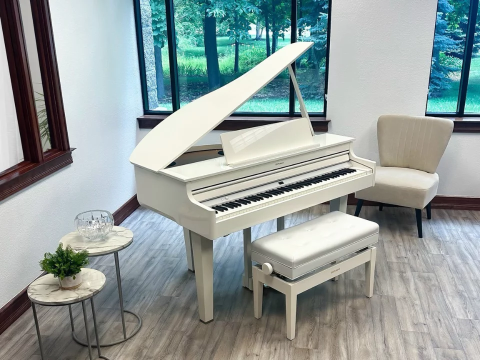ROLAND GP-607 PW