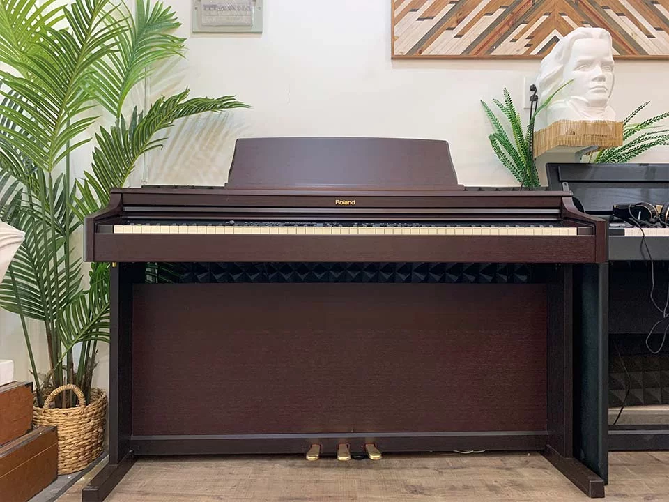 ROLAND HP-205 MH
