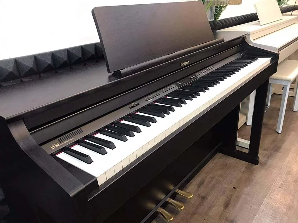 ROLAND HP-305 RW
