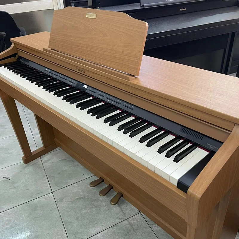 ROLAND HP-504 RW - Elite Piano