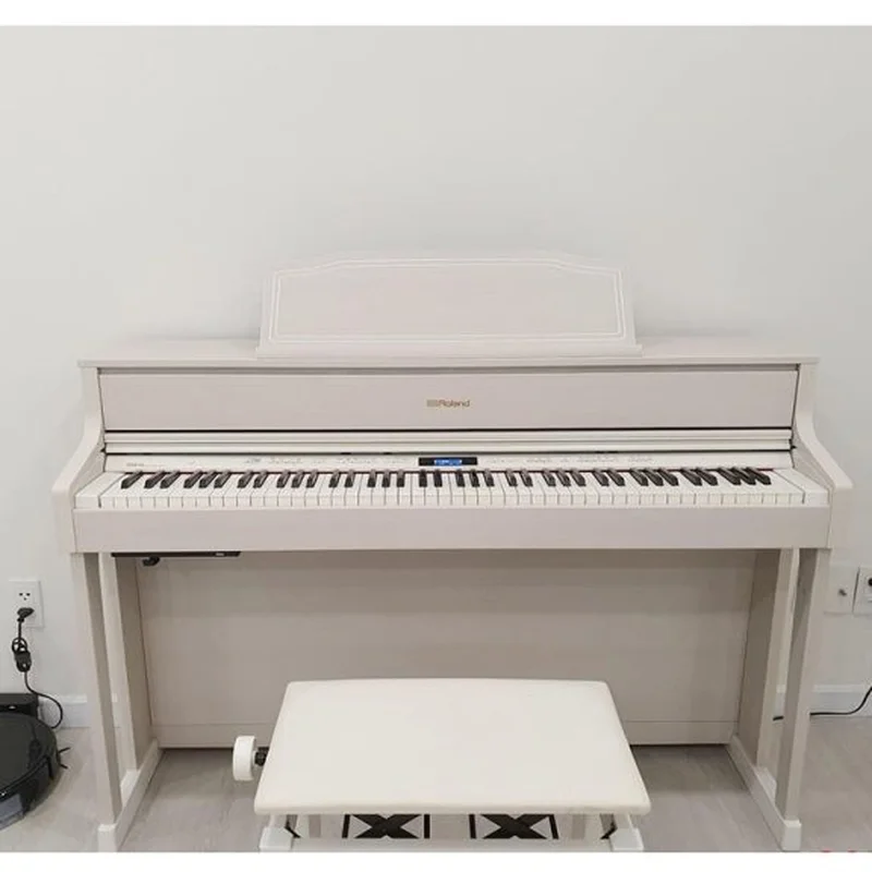 ROLAND HP-605GP WH