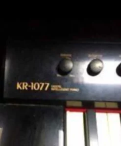 Roland KR-1077