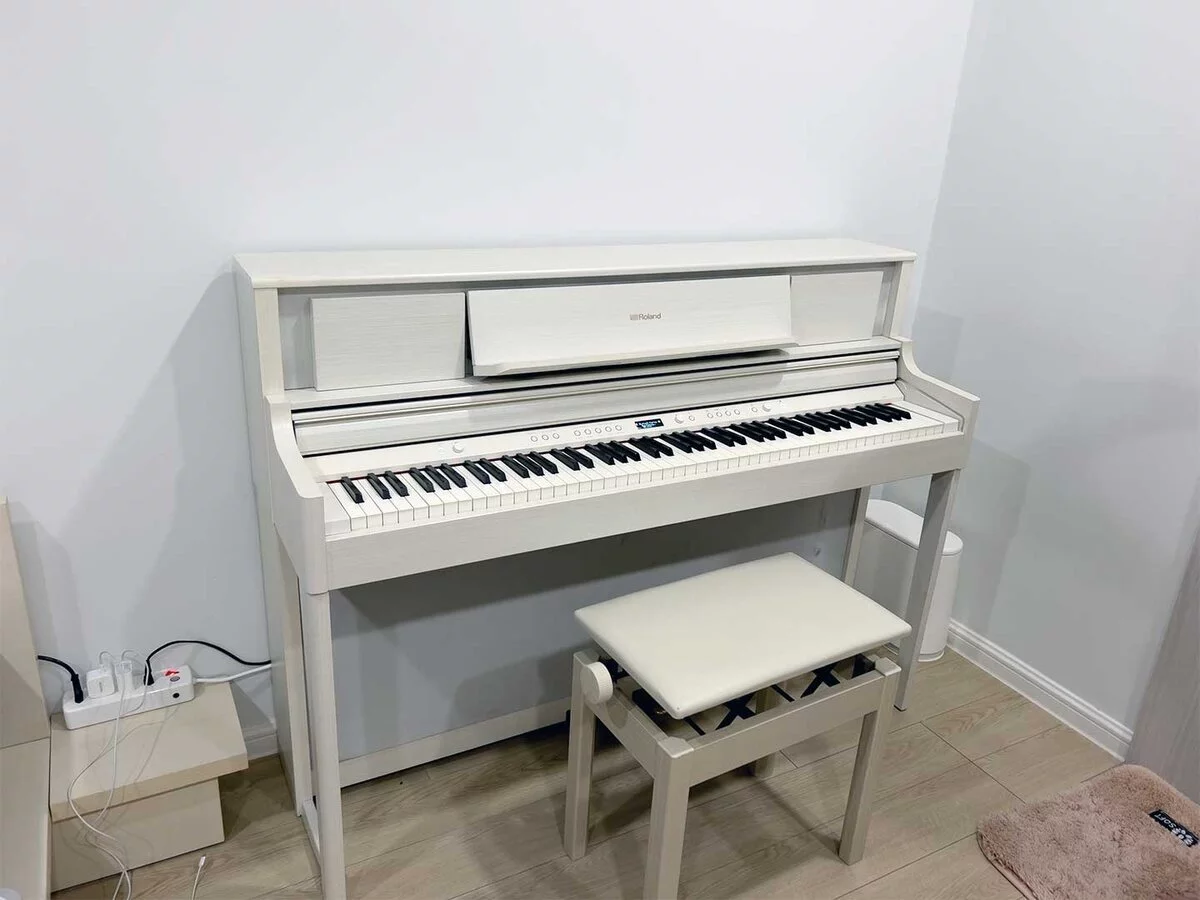 ROLAND LX-705 GP SR