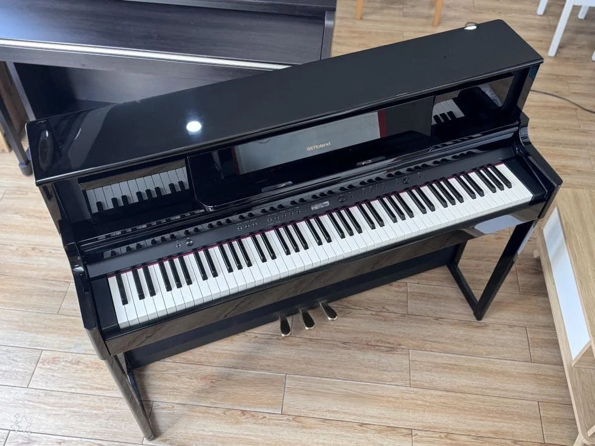 ROLAND LX-705 PE (New)