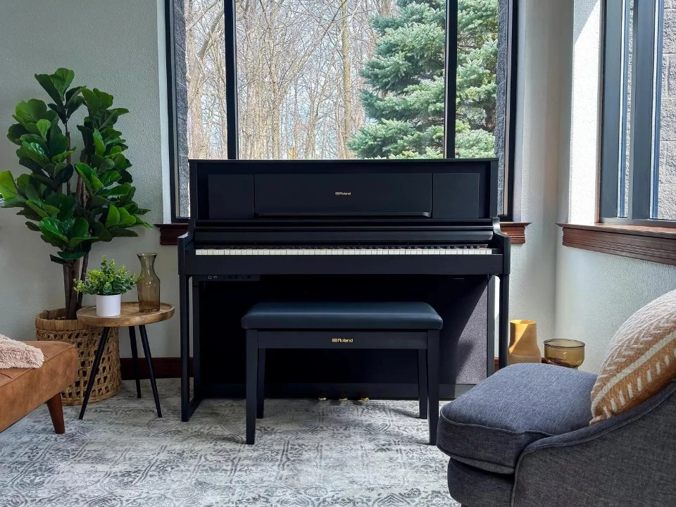 ROLAND LX-706 CB