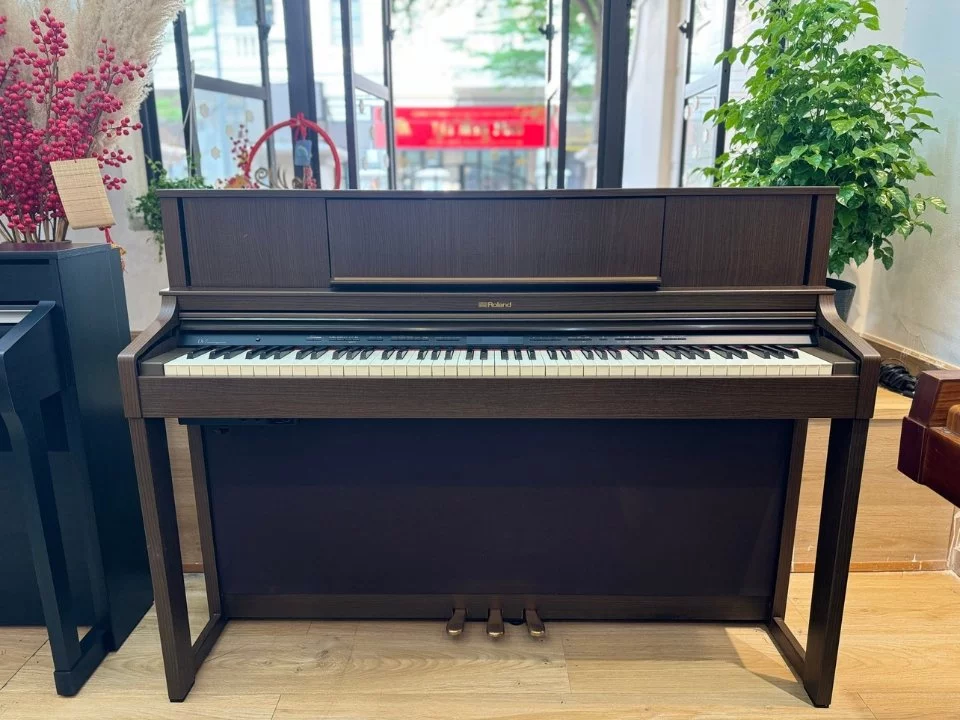 ROLAND LX-7 BW - Elite Piano
