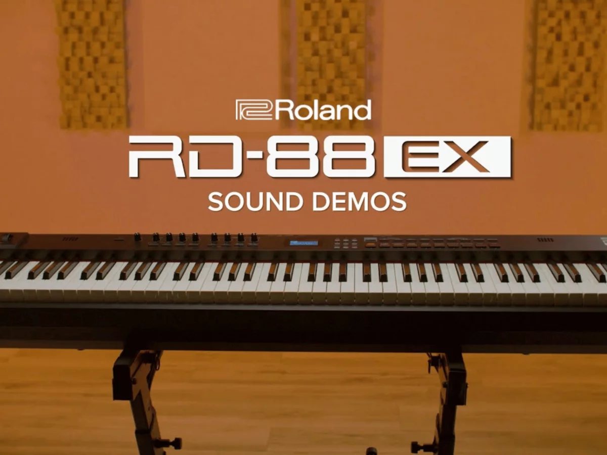 ROLAND RD-2000 EX Stage Piano