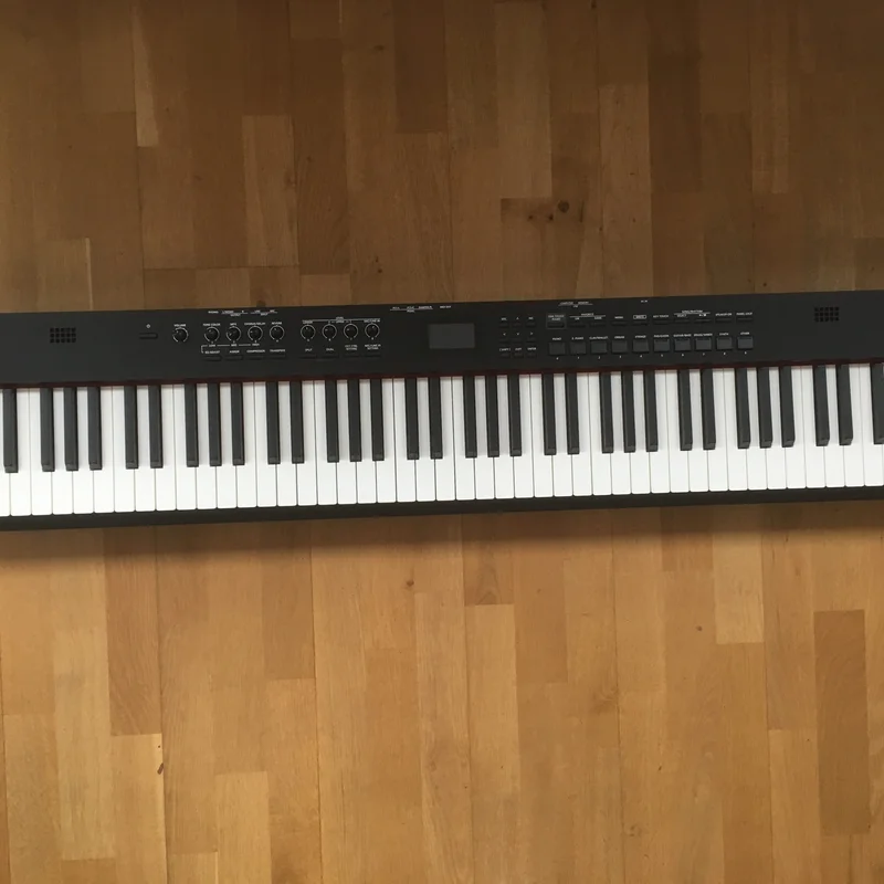 Review ROLAND RD-88 (USED) – Hình ảnh thực tế tại showroom Elite Piano