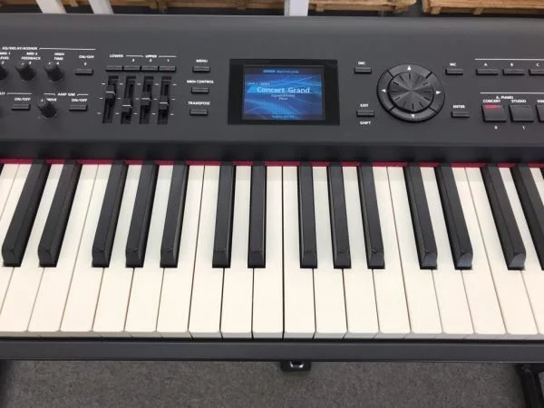 ROLAND RD-800 - Elite Piano