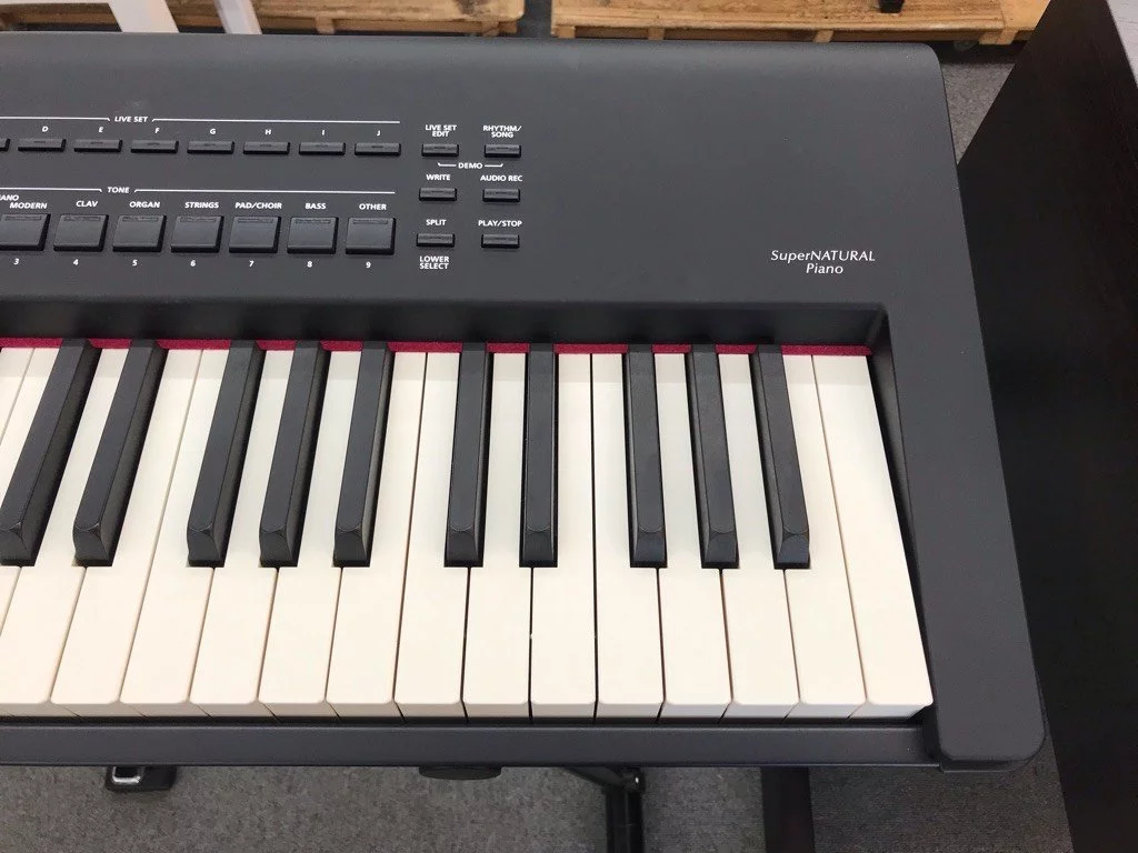 ROLAND RD-800 - Elite Piano