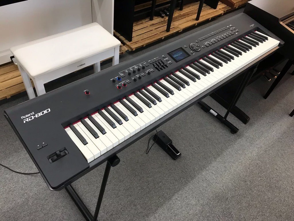 ROLAND RD-800 - Elite Piano
