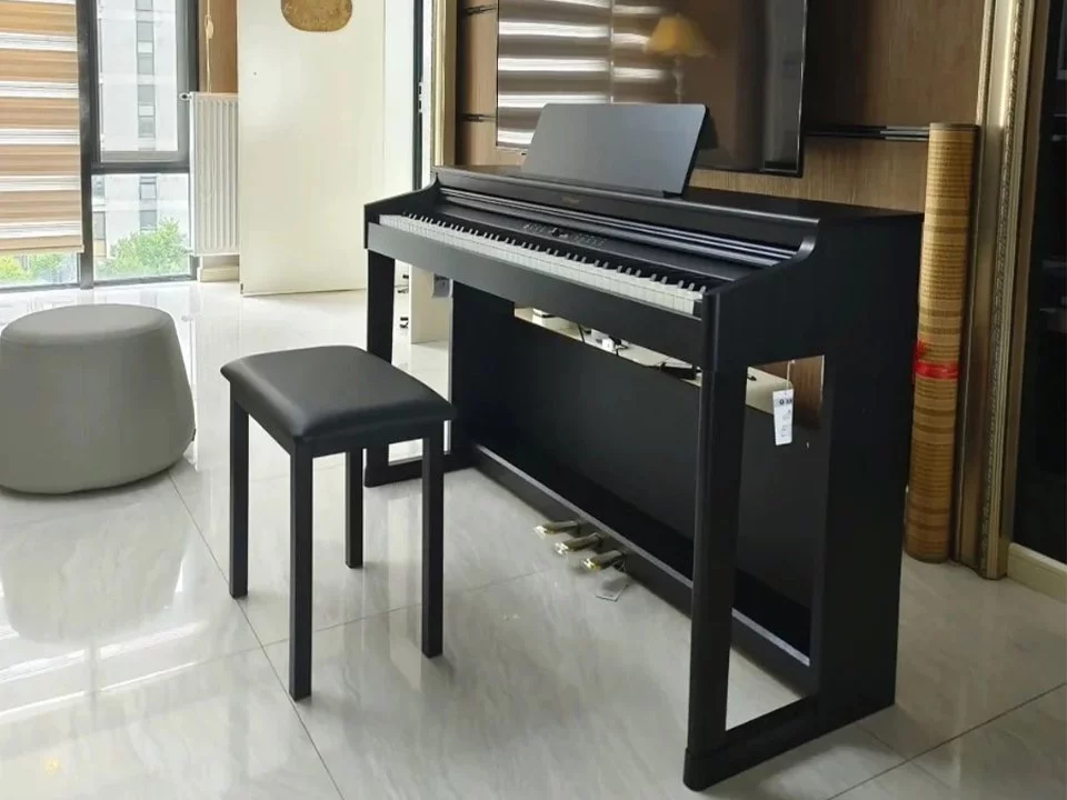 ROLAND RP-107 (USED) - Elite Piano