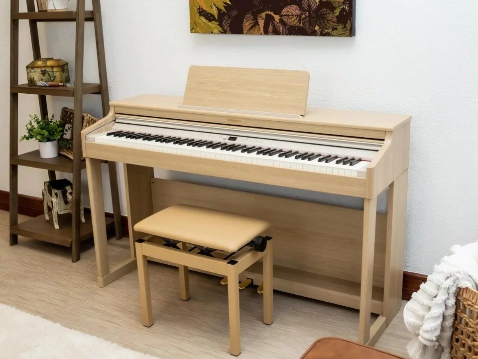 ROLAND RP-701 LO - Elite Piano