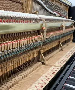 STEINWAY K-132 WN
