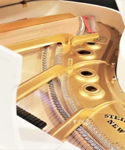 STEINWAY MODEL O (Trắng)