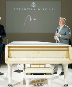 Steinway & Sons Noé Limited Edition (Ivory White)