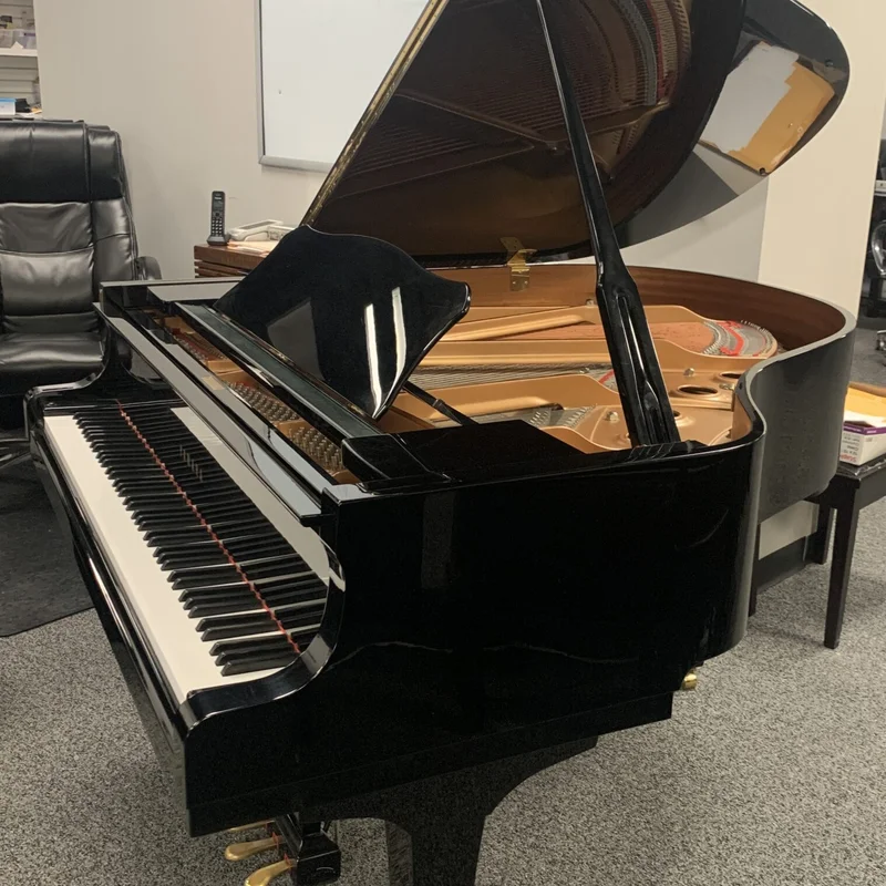 YAMAHA C1 PE (USED)