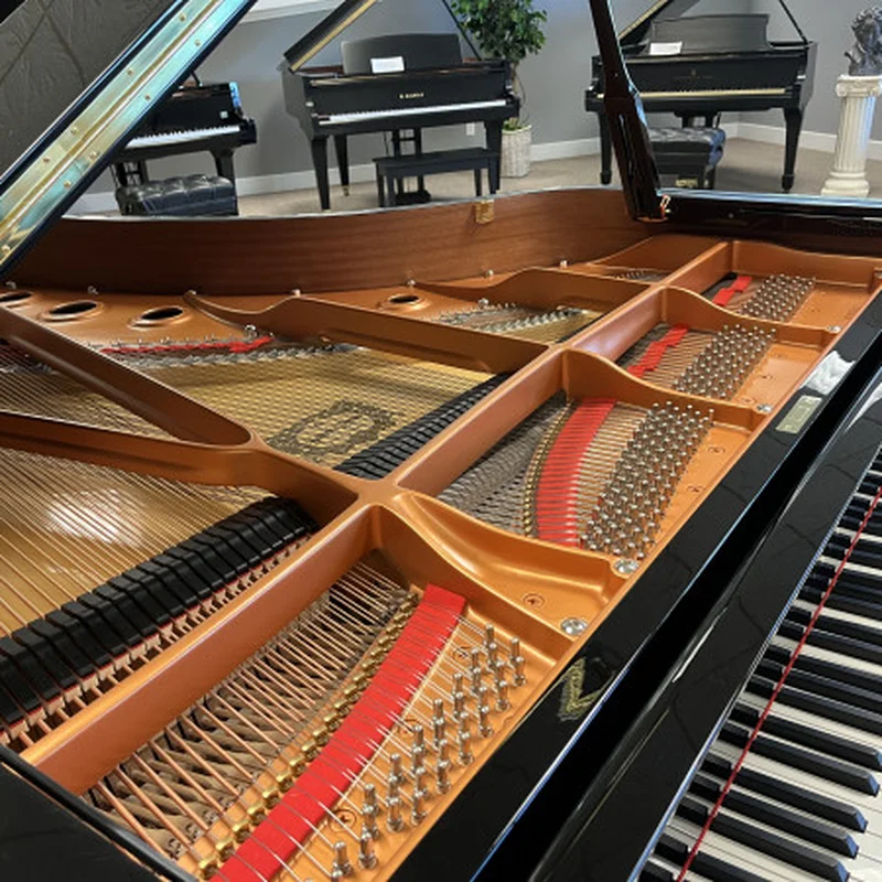 YAMAHA C7