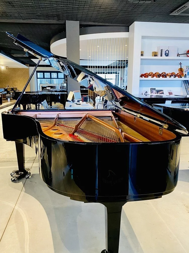 YAMAHA C7X PE
