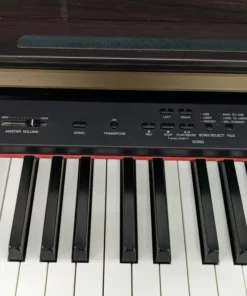YAMAHA CLP-330 R