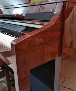 YAMAHA CLP-380 R