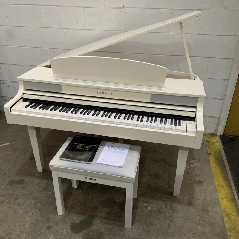 YAMAHA CLP-465GP PE