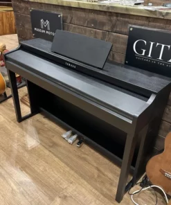 YAMAHA CLP-525