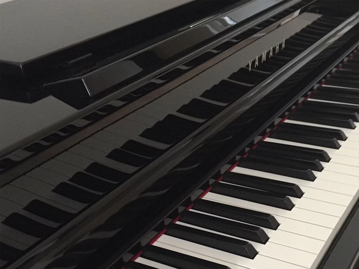 YAMAHA CLP-535