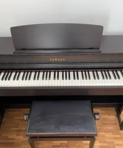 YAMAHA CLP-575 WH