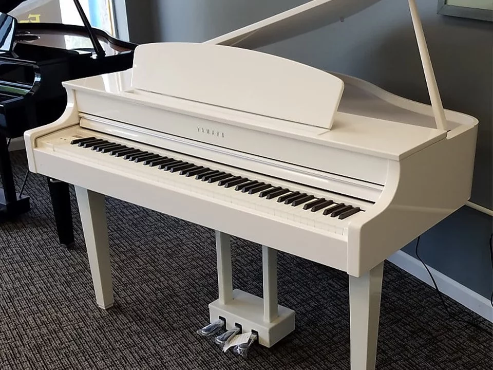 YAMAHA CLP-665GP WH