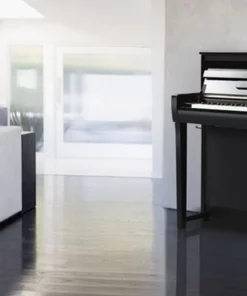 YAMAHA CLP-685 B