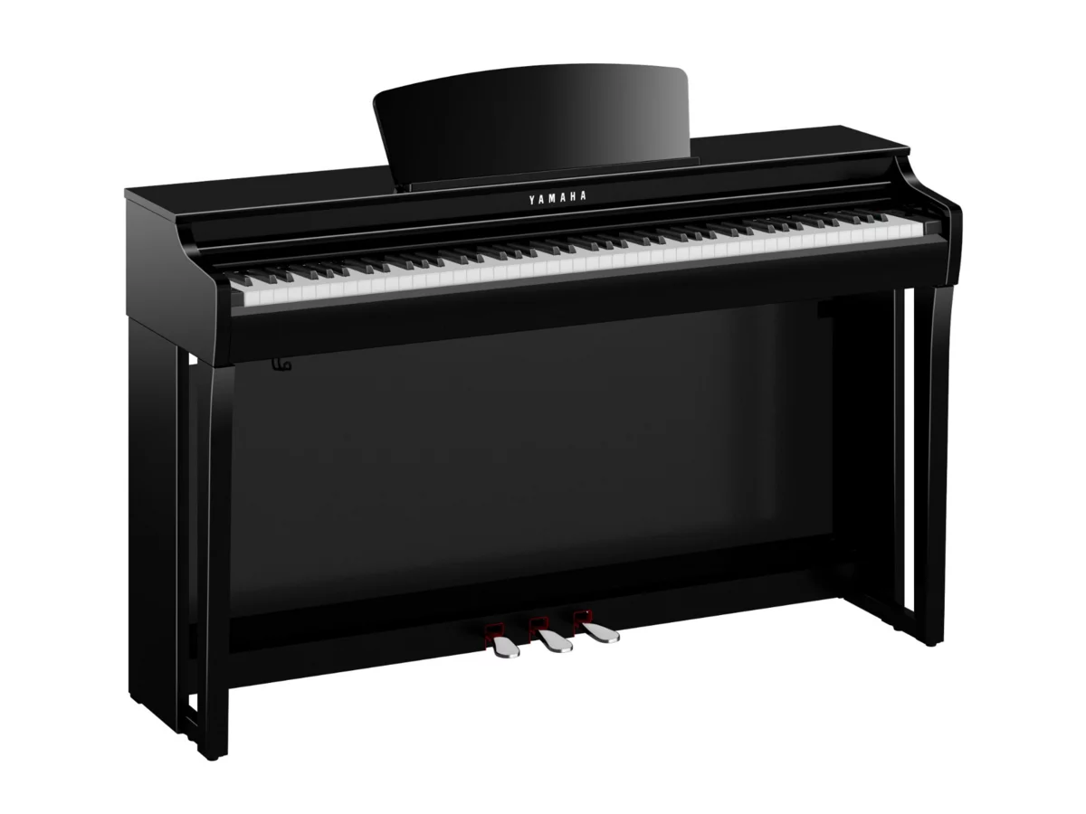 YAMAHA CLP-725 B